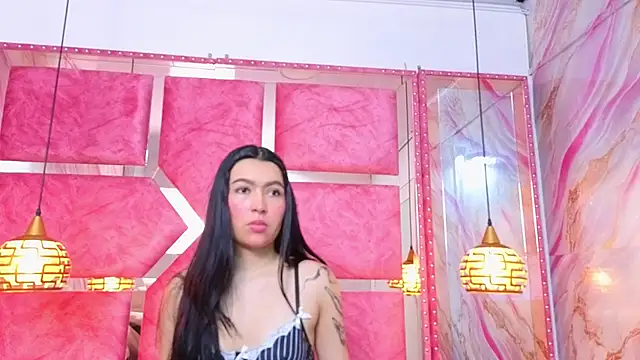 Snapshot of Ambar_Cullen chatting on 15, 5, 2026 Ambar Cullen online show from 15, 5, 2026