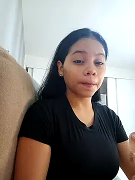 Snapshot of Celine_Lee chatting on 19, 9, 2025 Celine Lee online show from 19, 9, 2025