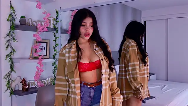 Snapshot of Celine_Lee chatting on 27, 9, 2025 Celine Lee online show from 27, 9, 2025