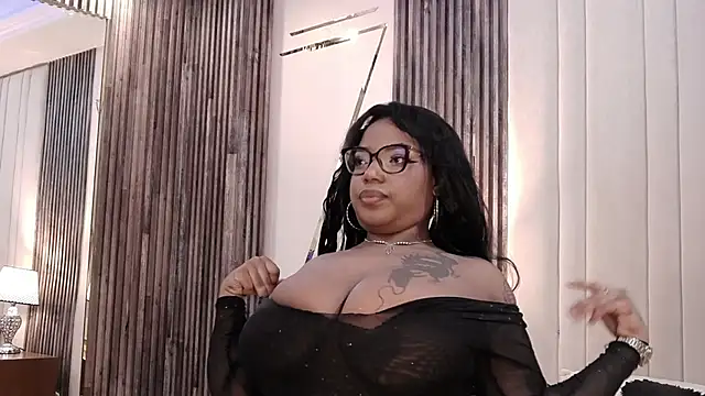 SheilaCoopers  online show from 20, 10, 2025