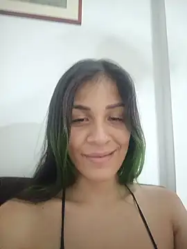 Snapshot of Chloe_paytone chatting on 8, 7, 2026 Chloe paytone online show from 8, 7, 2026