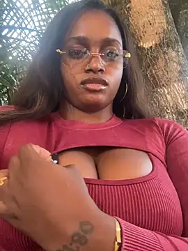 Snapshot of darle_volant chatting on 10, 2, 2026 darle volant online show from 10, 2, 2026