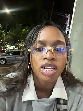 Snapshot of darle_volant chatting on 23, 2, 2026 darle volant online show from 23, 2, 2026