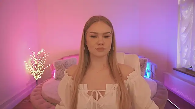 Snapshot of CelesteNoir chatting on 9, 2, 2026 CelesteNoir online show from 9, 2, 2026