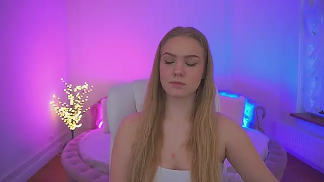 Snapshot of CelesteNoir chatting on 18, 2, 2026 CelesteNoir online show from 18, 2, 2026