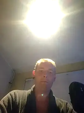 piercingpik online show from 22, 7, 2026