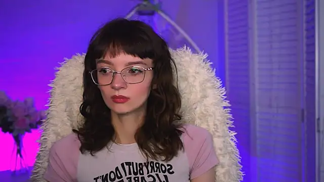 MollyJiggles online show from 20, 9, 2025