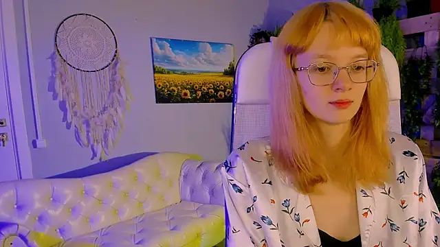 MollyJiggles online show from 16, 10, 2025