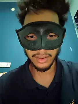 Snapshot of SassyWildCouple chatting on 8, 9, 2025 SassyWildCouple online show from 8, 9, 2025