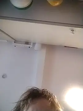 sarahpearlx online show from 15, 11, 2025