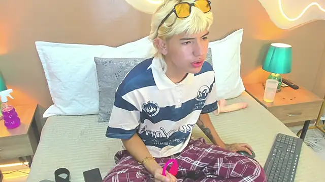 Enrrixxx  online show from 16, 1, 2026