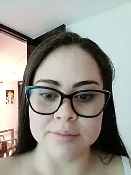 LolaVillalobos online show from 20, 4, 2026