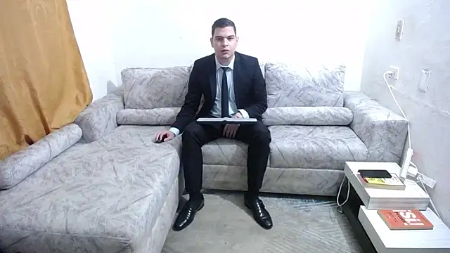 Victor Maitland online show from 28, 11, 2025