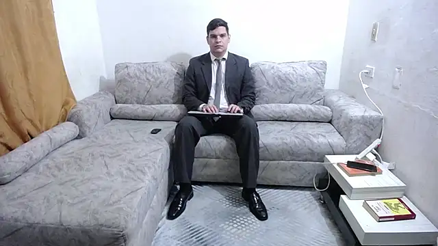 Snapshot of Victor_Maitland chatting on 6, 6, 2026 Victor Maitland online show from 6, 6, 2026