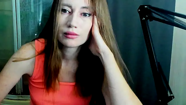 Snapshot of JessFoxxx chatting on 12, 7, 2026 JessFoxxx online show from 12, 7, 2026