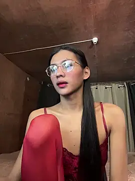 Ur latinahotpaprika online show from 1, 3, 2026