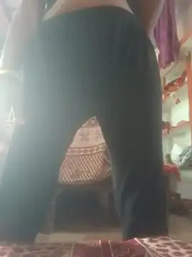 Snapshot of Desi_couple305 chatting on 10, 11, 2025 Desi couple305 online show from 10, 11, 2025