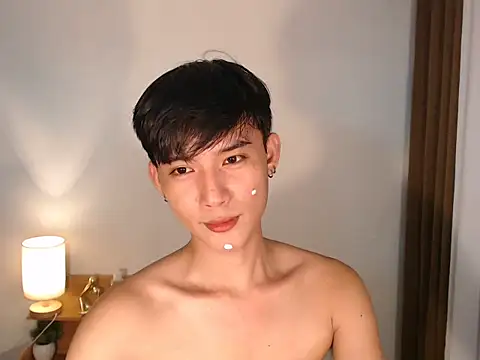 Snapshot of asian_dai chatting on 20, 4, 2026 asian dai online show from 20, 4, 2026