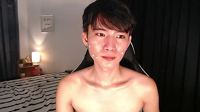 Snapshot of asian_dai chatting on 6, 8, 2026 asian dai online show from 6, 8, 2026