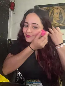 Snapshot of candy__fox_ chatting on 18, 10, 2025 candy  fox  online show from 18, 10, 2025