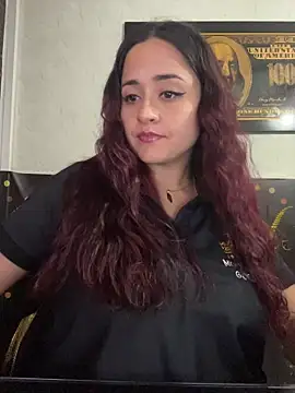 candy  fox  online show from 7, 11, 2025