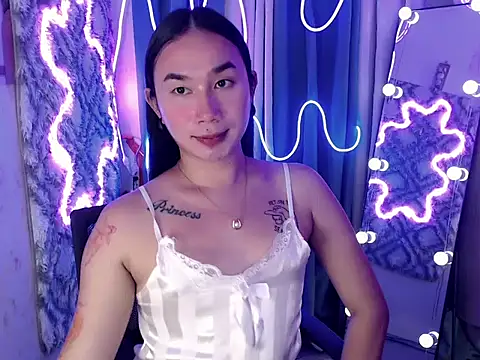 in yourdreamstarxx online show from 25, 11, 2025