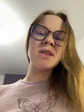 Snapshot of _CherryBloom_ chatting on 28, 2, 2026 CherryBloom online show from 28, 2, 2026