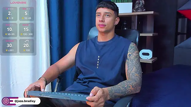 jaze bradley online show from 29, 10, 2025