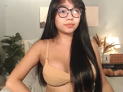 Snapshot of HotAsianGabby69 chatting on 10, 7, 2026 HotAsianGabby69 online show from 10, 7, 2026