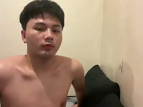 urasiantwink69 online show from 17, 3, 2026