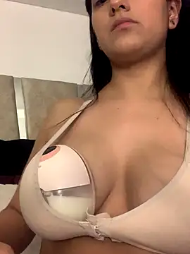 CamiJone online show from 24, 11, 2025