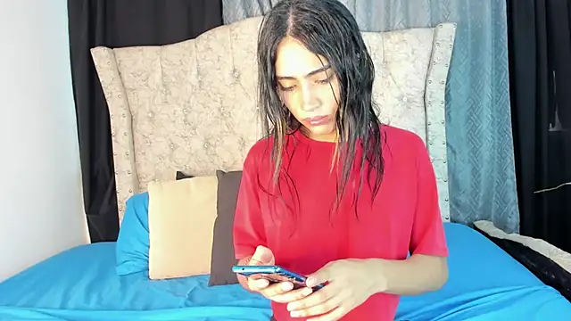 aleja spearsx online show from 1, 3, 2026