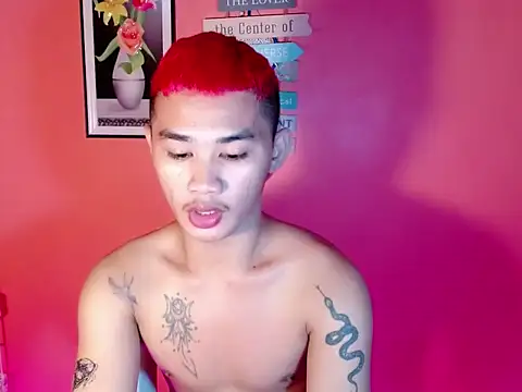 Snapshot of asianhardcock25 chatting on 4, 10, 2025 asianhardcock25 online show from 4, 10, 2025