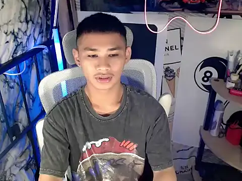 Snapshot of asianhardcock25 chatting on 26, 2, 2026 asianhardcock25 online show from 26, 2, 2026