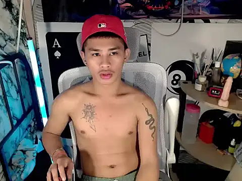 Snapshot of asianhardcock25 chatting on 3, 3, 2026 asianhardcock25 online show from 3, 3, 2026