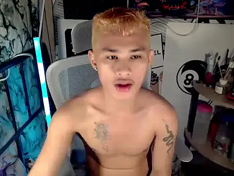 Snapshot of asianhardcock25 chatting on 6, 3, 2026 asianhardcock25 online show from 6, 3, 2026