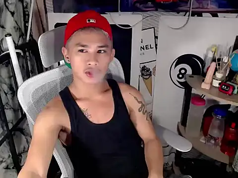 Snapshot of asianhardcock25 chatting on 17, 3, 2026 asianhardcock25 online show from 17, 3, 2026