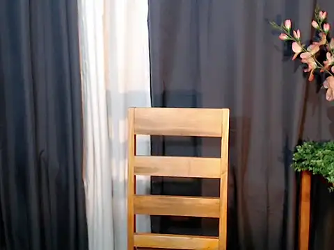 queen staceyy online show from 28, 11, 2025