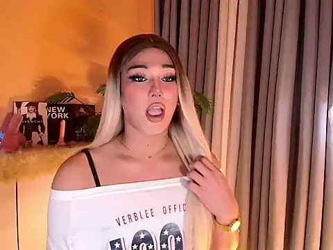 Snapshot of magnificent_kitana chatting on 27, 2, 2026 magnificent kitana online show from 27, 2, 2026