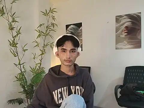twink pinoy online show from 25, 6, 2026