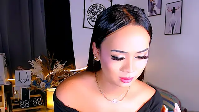 Zialustts online show from 18, 4, 2026