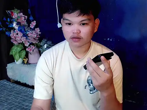 Reynelcock online show from 15, 4, 2026