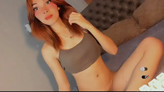 Snapshot of bella_enchantra chatting on 18, 7, 2026 bella enchantra online show from 18, 7, 2026