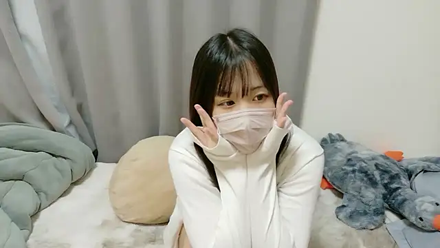 Snapshot of karen-chan chatting on 17, 9, 2025 karen-chan online show from 17, 9, 2025