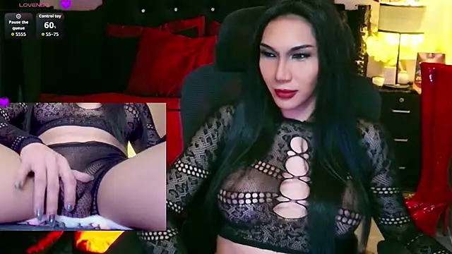 Snapshot of JadeScarlet_LoveLace chatting on 24, 6, 2026 JadeScarlet LoveLace online show from 24, 6, 2026