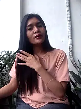 Snapshot of sweetsasha68 chatting on 22, 10, 2025 sweetsasha68 online show from 22, 10, 2025