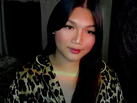 Lou heart online show from 2, 12, 2025