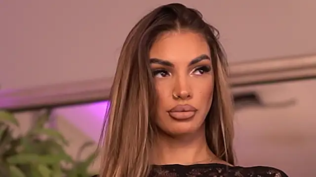 KendalJolly online show from 24, 9, 2025