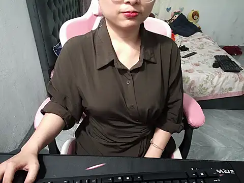 Ori-Yannie online show from 15, 10, 2025