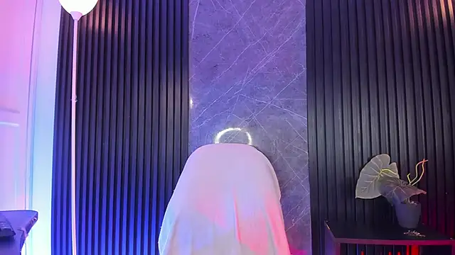 luixdust  online show from 29, 11, 2025